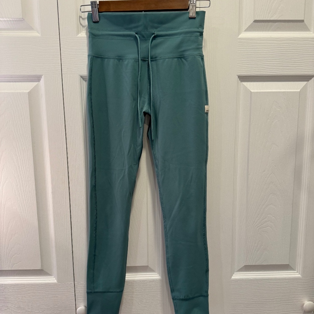 Vuori Daily Legging